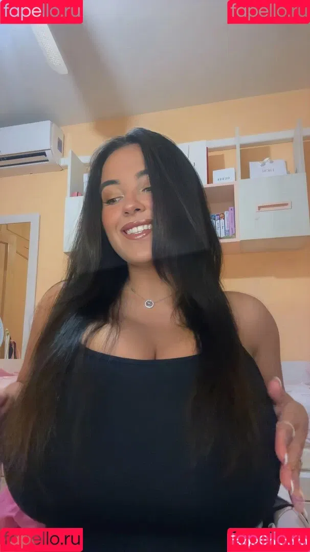 Anneris / __anneris__ Onlyfans Photo Gallery 