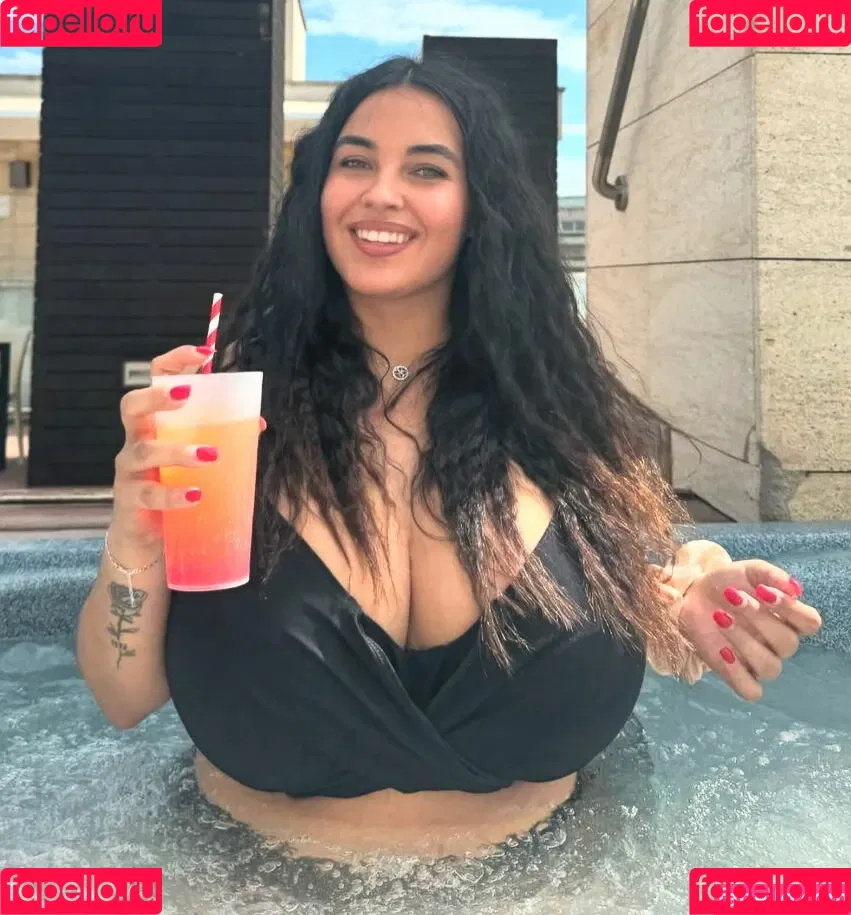 Anneris / __anneris__ Onlyfans Photo Gallery 