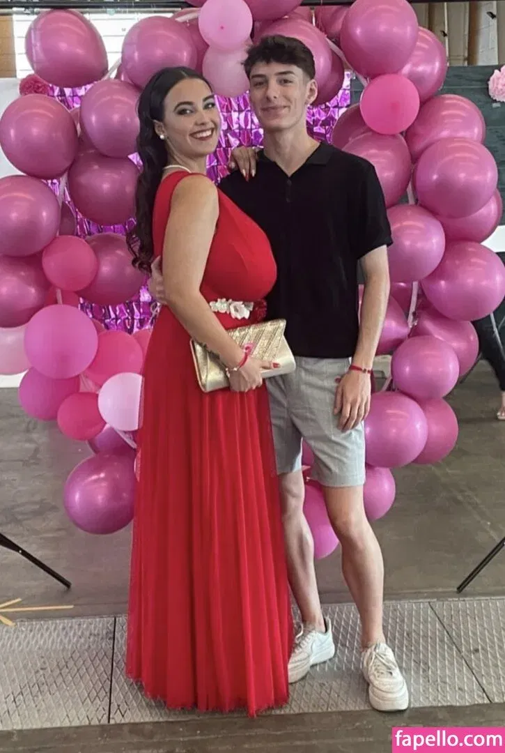 Anneris / __anneris__ Onlyfans Photo Gallery 