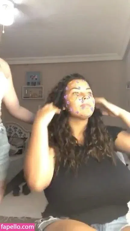 Anneris / __anneris__ Onlyfans Photo Gallery 