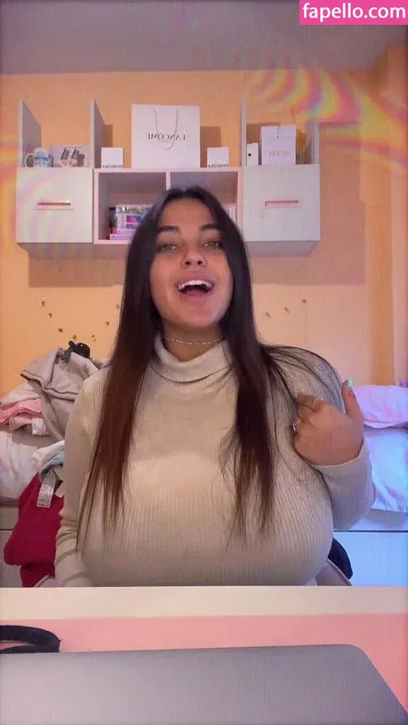 Anneris / __anneris__ Onlyfans Photo Gallery 