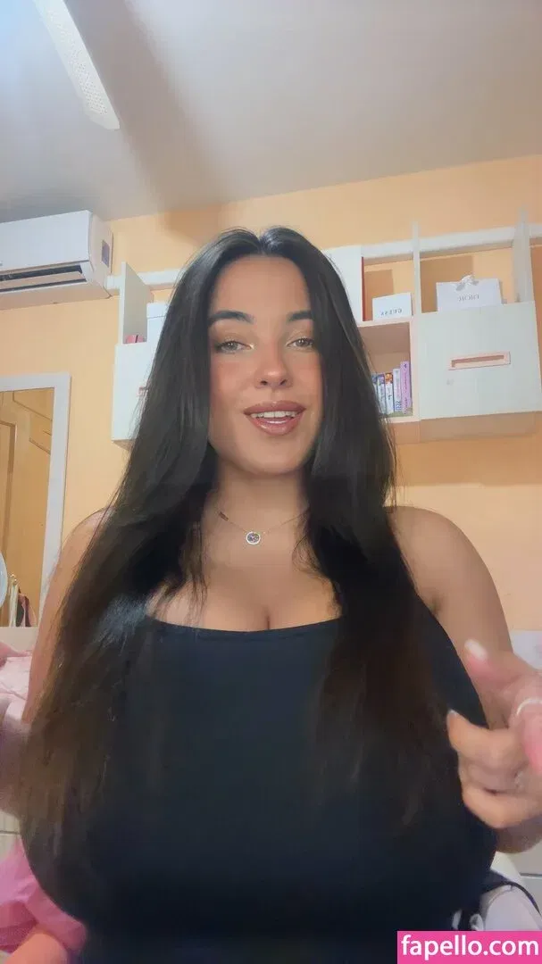 Anneris / __anneris__ Onlyfans Photo Gallery 