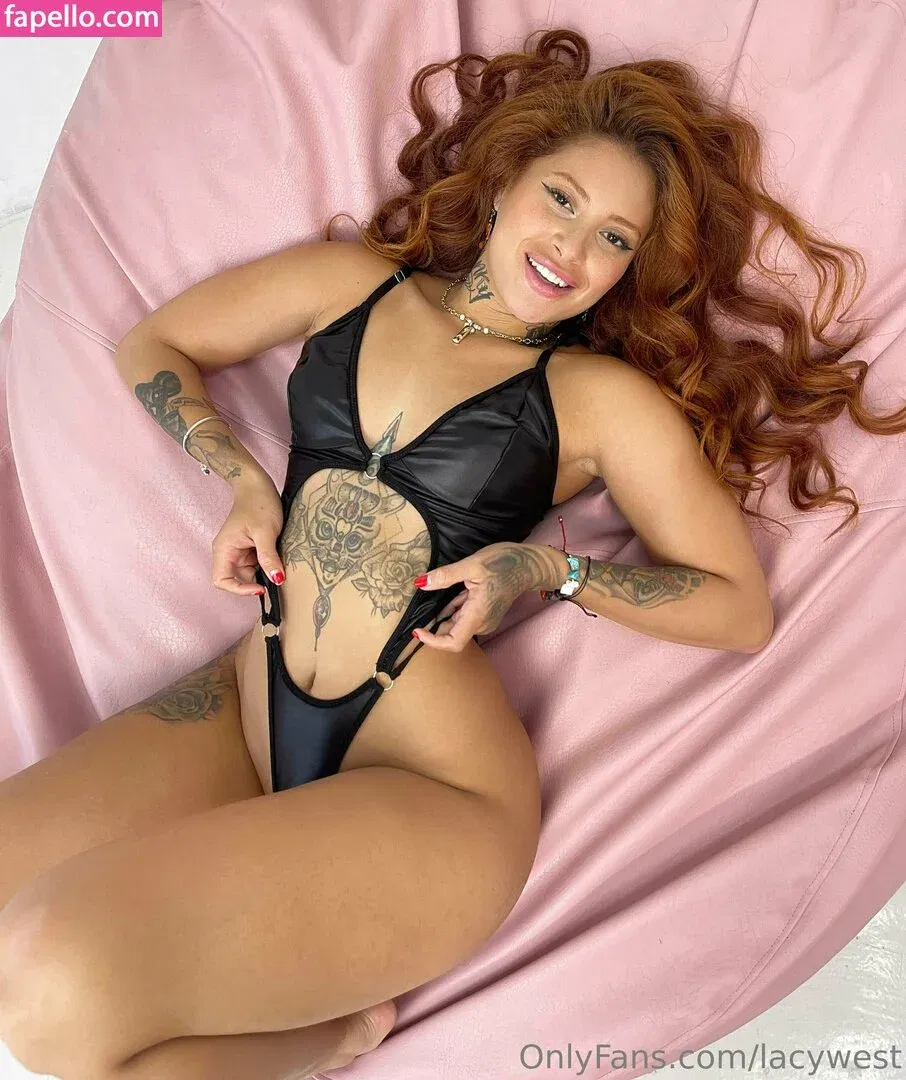lacywest / lacywest290 Onlyfans Photo Gallery 