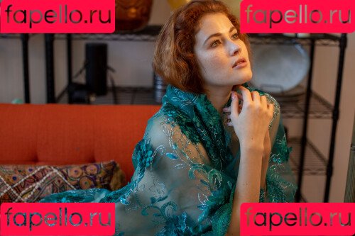 Emily Bloom / emilybloomshow / theemilybloom Onlyfans Photo Gallery 