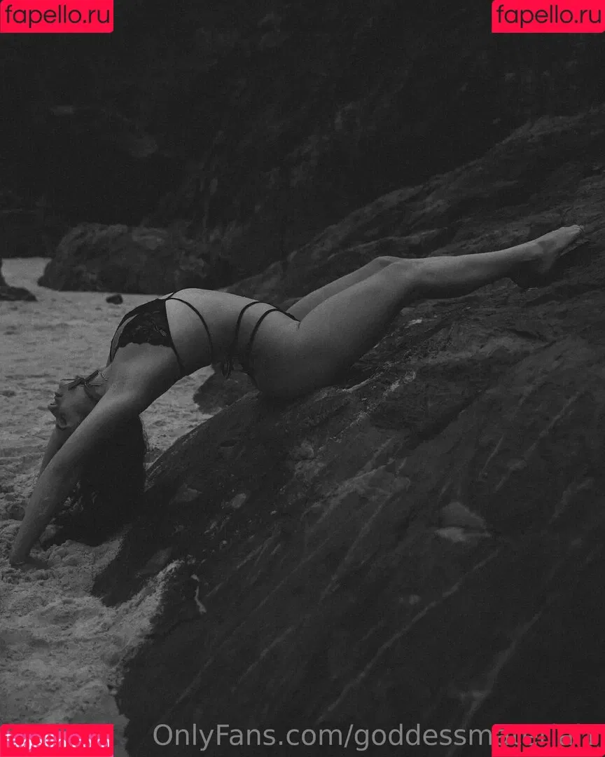 Goddessmaterial1 / Shundi / nashundaleoni Onlyfans Photo Gallery 