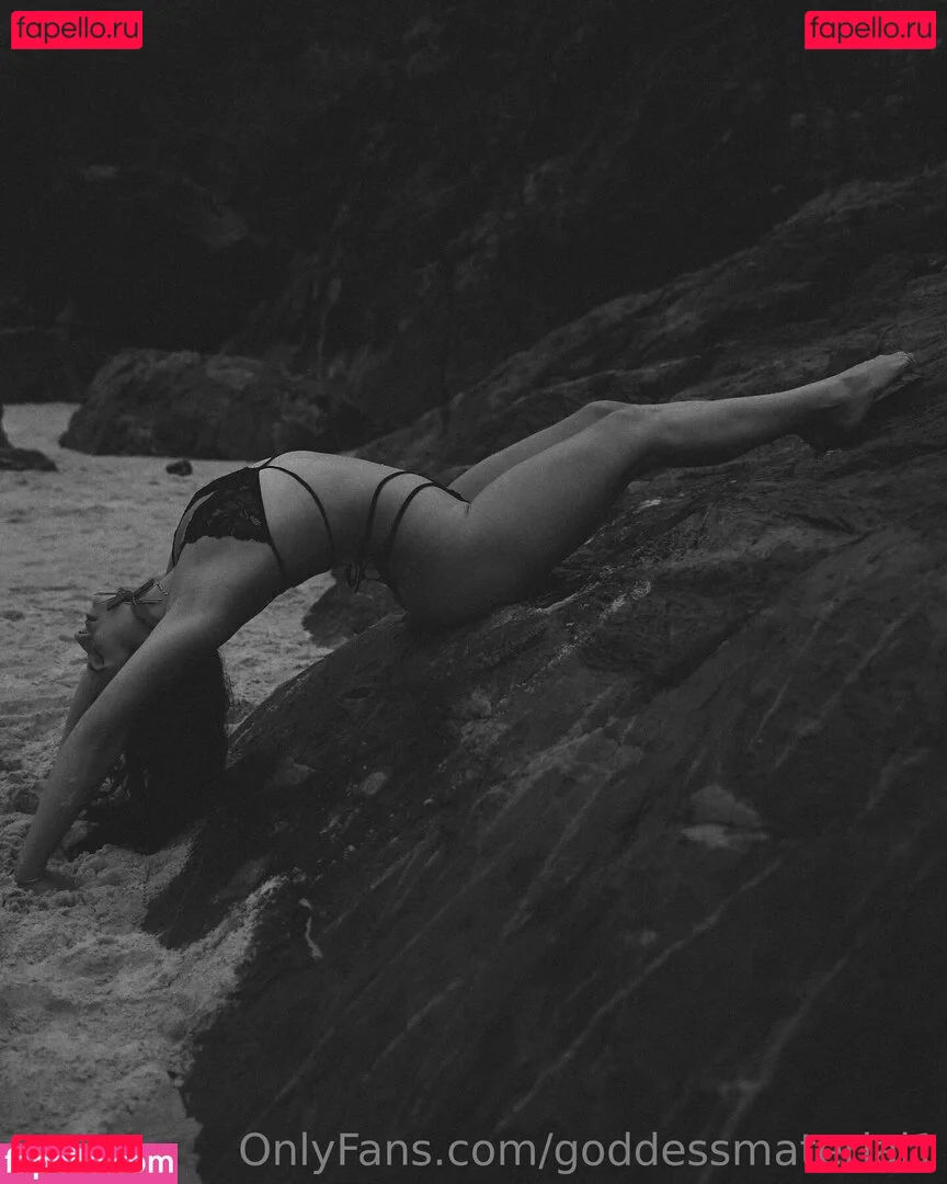 Goddessmaterial1 / Shundi / nashundaleoni Onlyfans Photo Gallery 