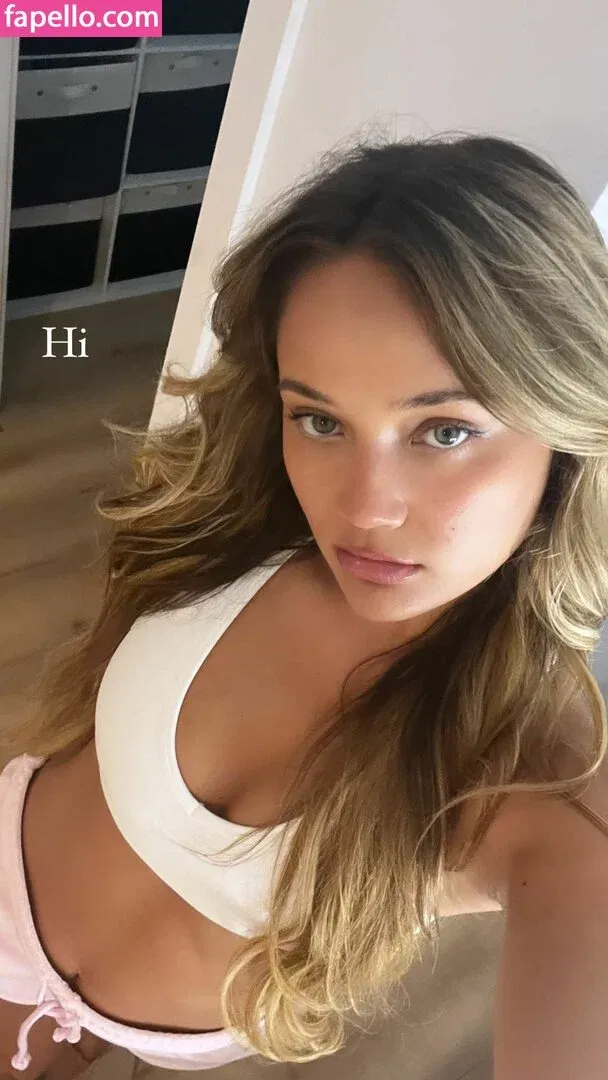 Danny Mullen's GF / Mia Gibbs / MiaGibbs Onlyfans Photo Gallery 