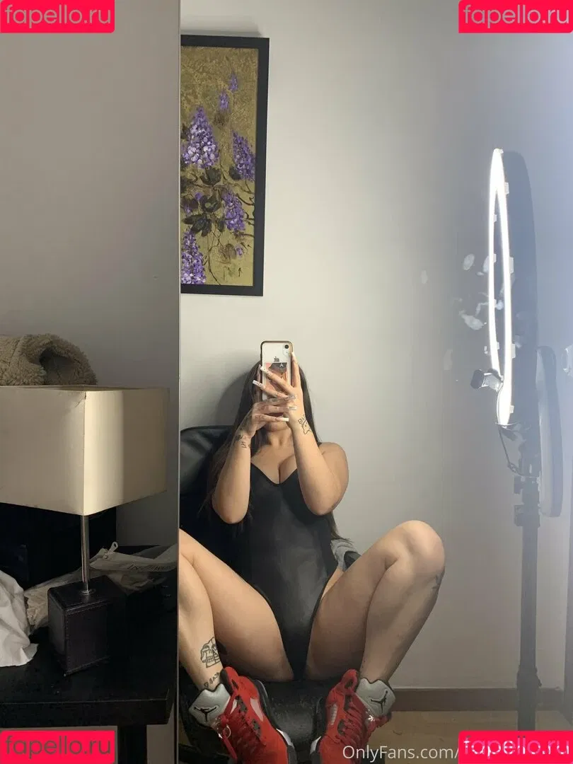 Roma Amor / RomaAmorxxx Onlyfans Photo Gallery 