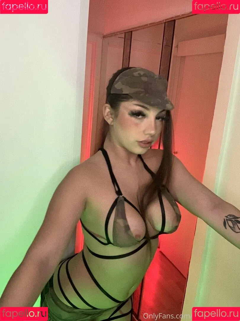 Roma Amor / RomaAmorxxx Onlyfans Photo Gallery 
