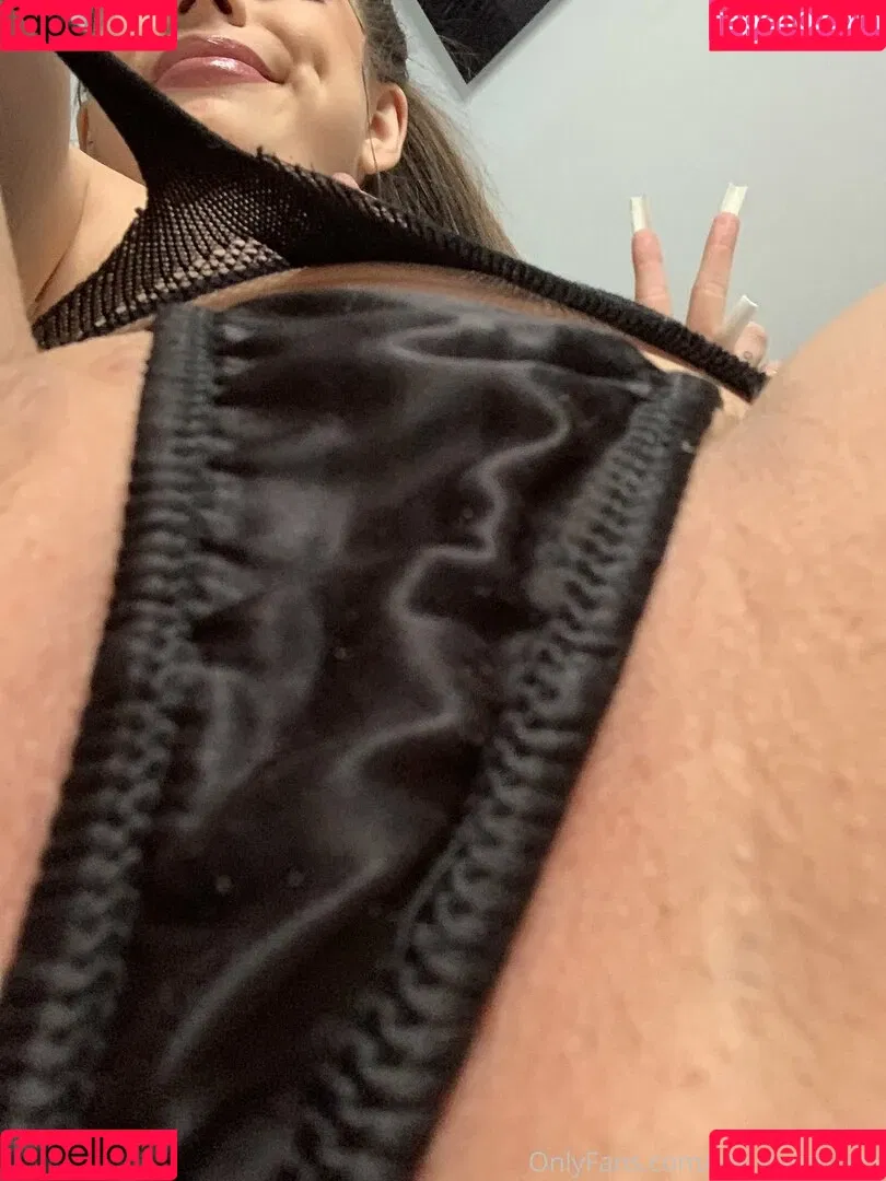 Roma Amor / RomaAmorxxx Onlyfans Photo Gallery 