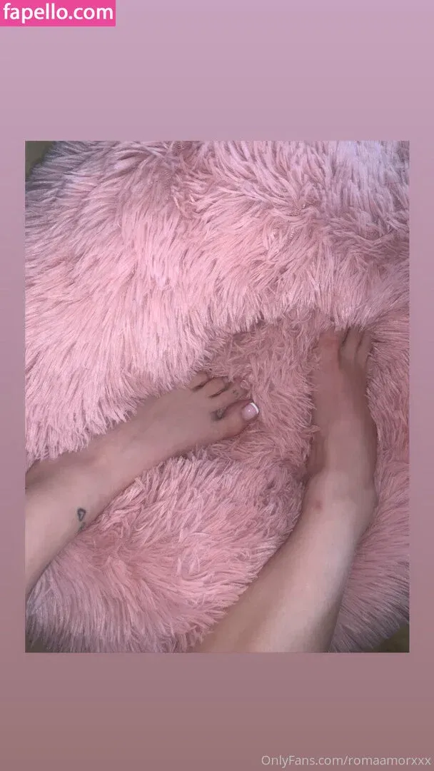 Roma Amor / RomaAmorxxx Onlyfans Photo Gallery 