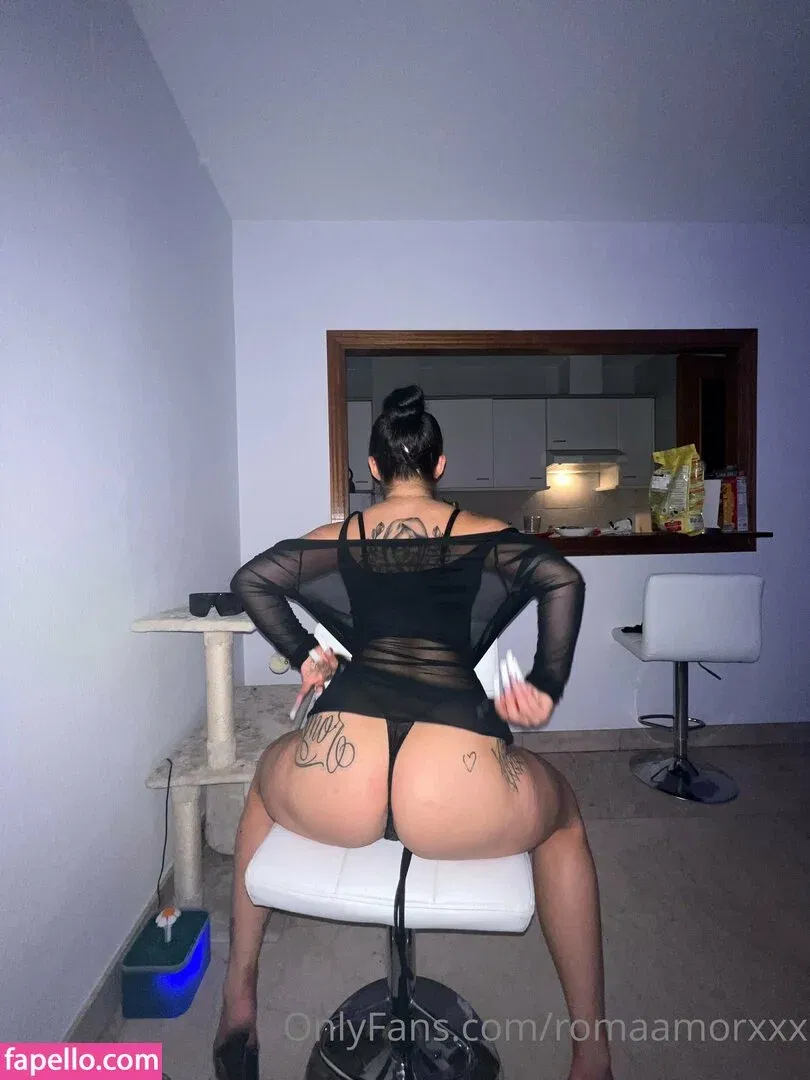 Roma Amor / RomaAmorxxx Onlyfans Photo Gallery 