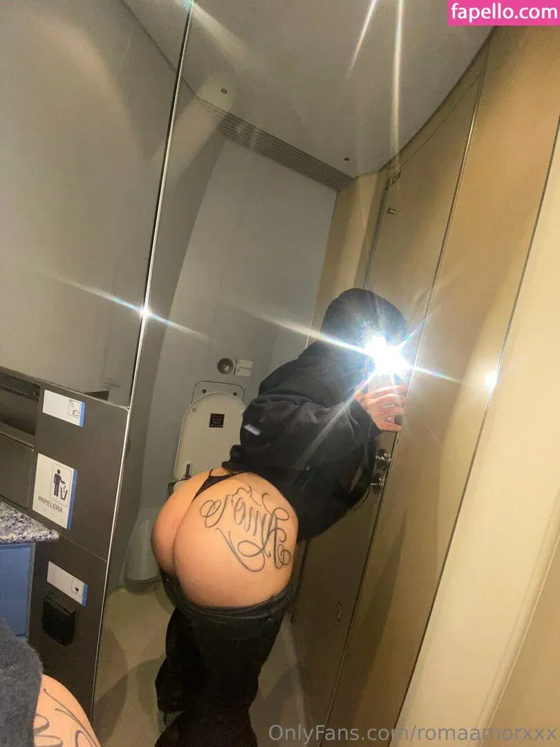 Roma Amor / RomaAmorxxx Onlyfans Photo Gallery 