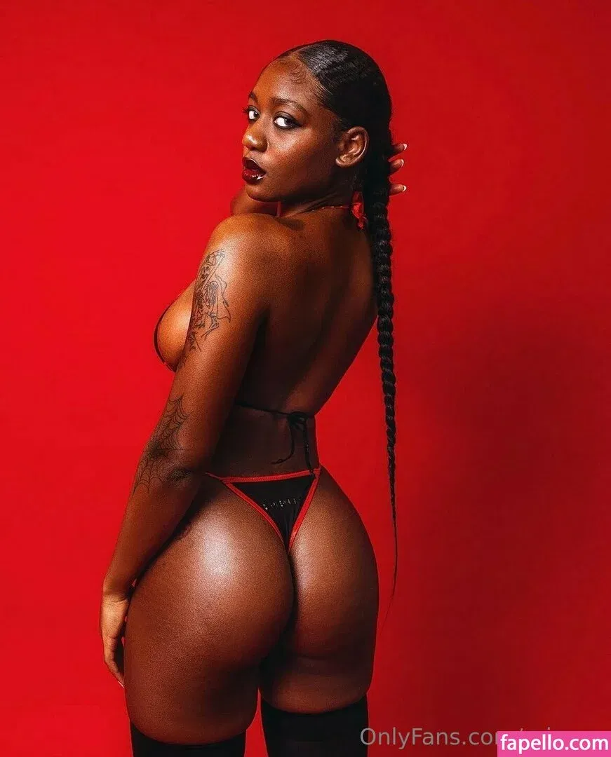 / Synbody / raja syn / rajasyn / rajasynn / synbodi Onlyfans Photo Gallery 