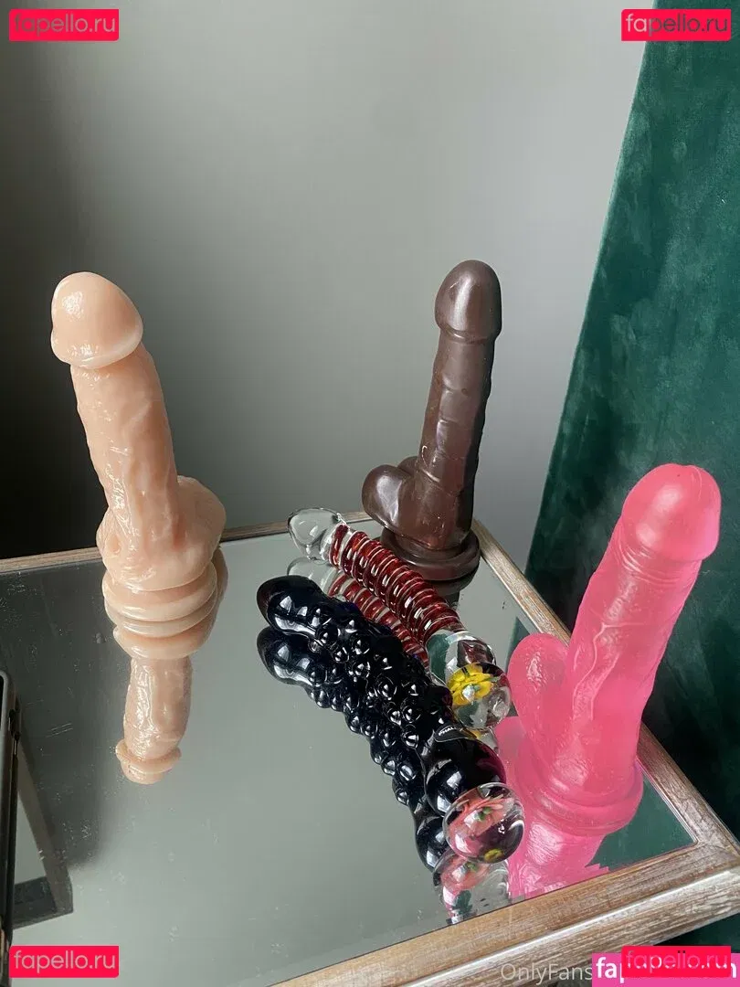 / Synbody / raja syn / rajasyn / rajasynn / synbodi Onlyfans Photo Gallery 