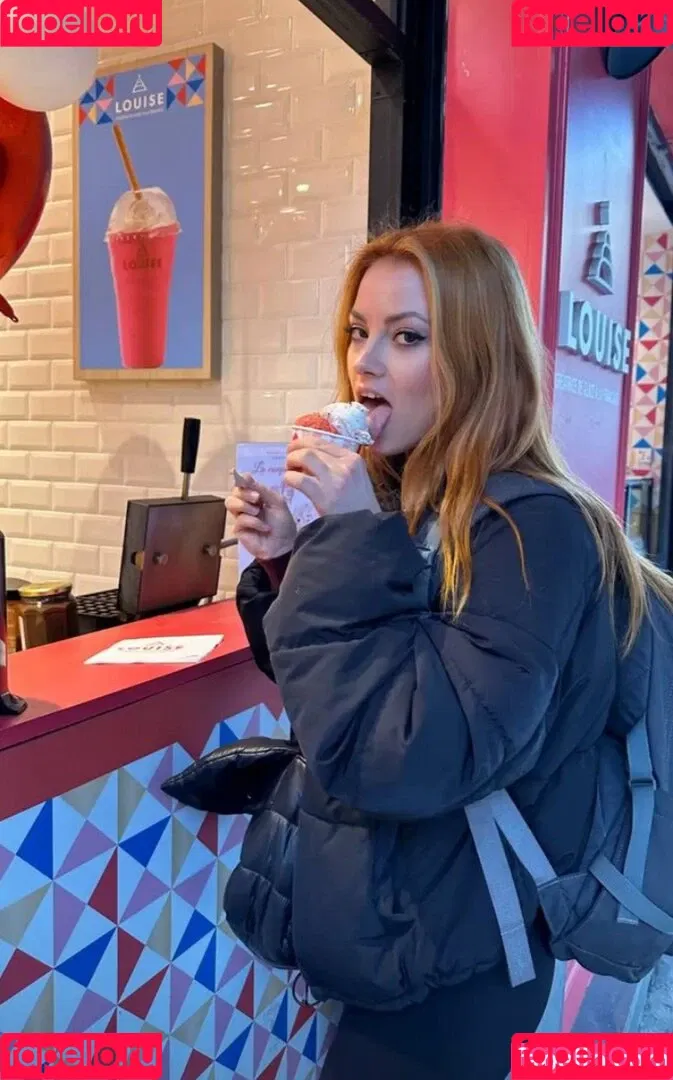 Sophie La Sage / sophie_la_sage / sophielasage_official Onlyfans Photo Gallery 