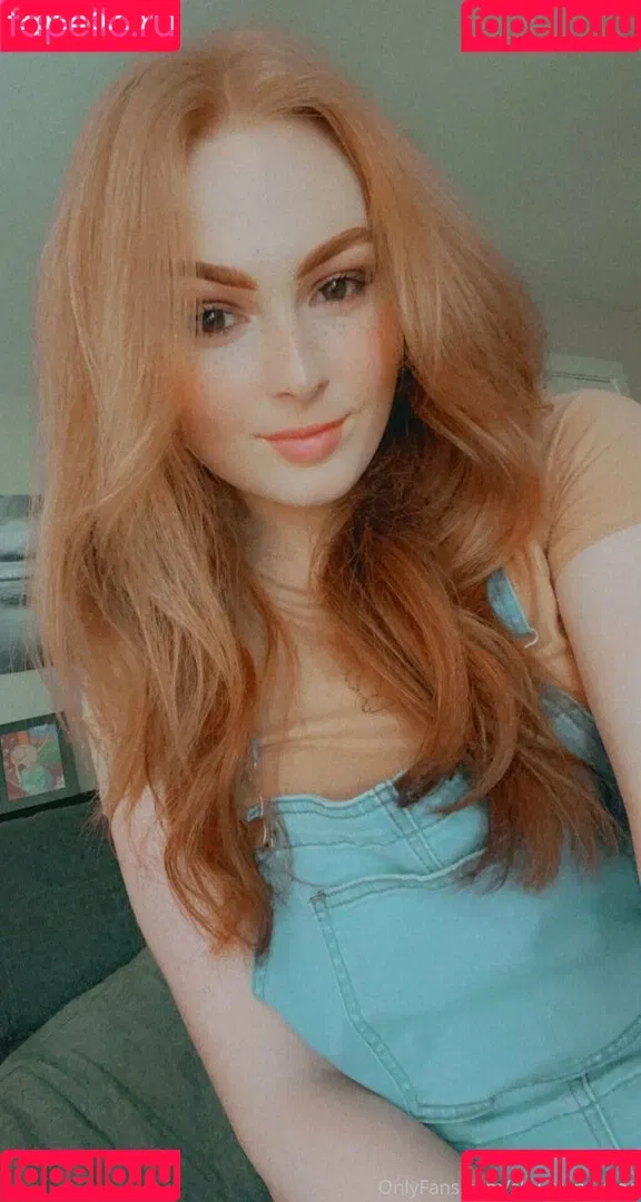 shesfree_ / shy_trans_free Onlyfans Photo Gallery 
