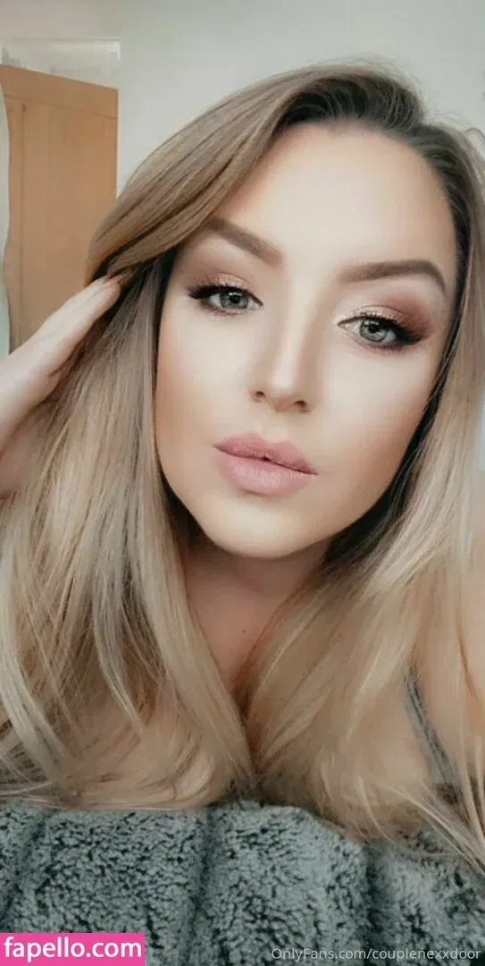 couplenexxdoor / cutienextdoor_ Onlyfans Photo Gallery 