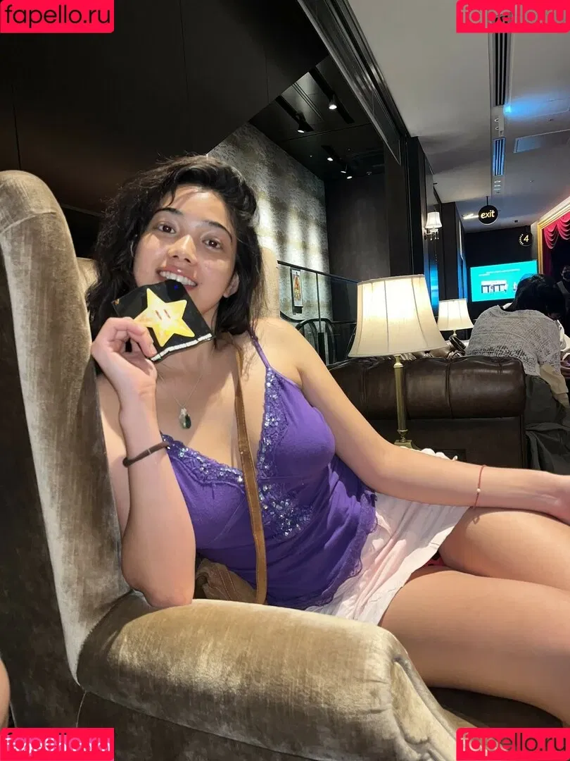 GiGi Tatei / Mayuri / mayumayumma / mayurikyatari / mayurinn031 Onlyfans Photo Gallery 