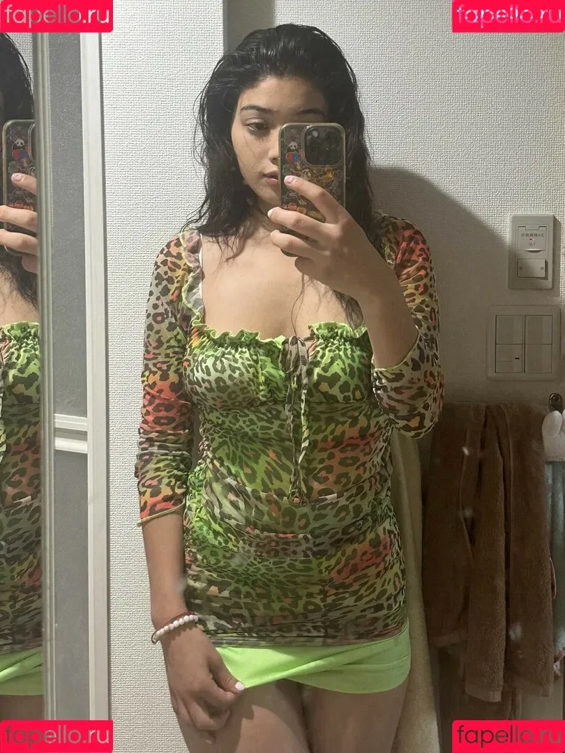 GiGi Tatei / Mayuri / mayumayumma / mayurikyatari / mayurinn031 Onlyfans Photo Gallery 
