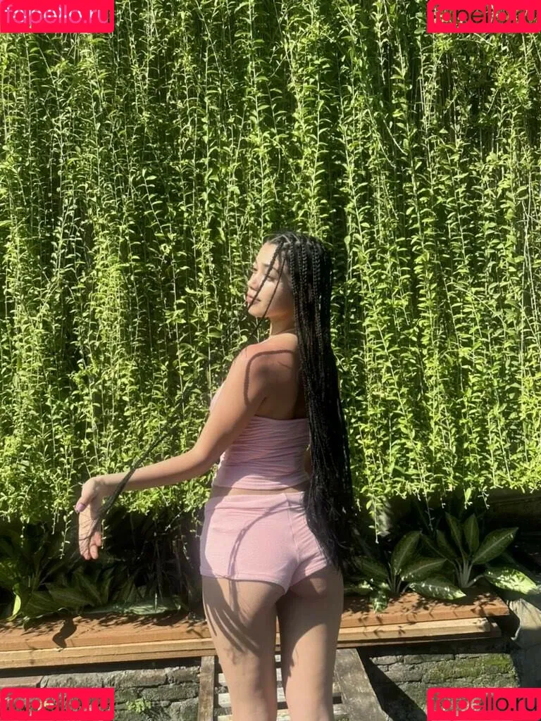 GiGi Tatei / Mayuri / mayumayumma / mayurikyatari / mayurinn031 Onlyfans Photo Gallery 