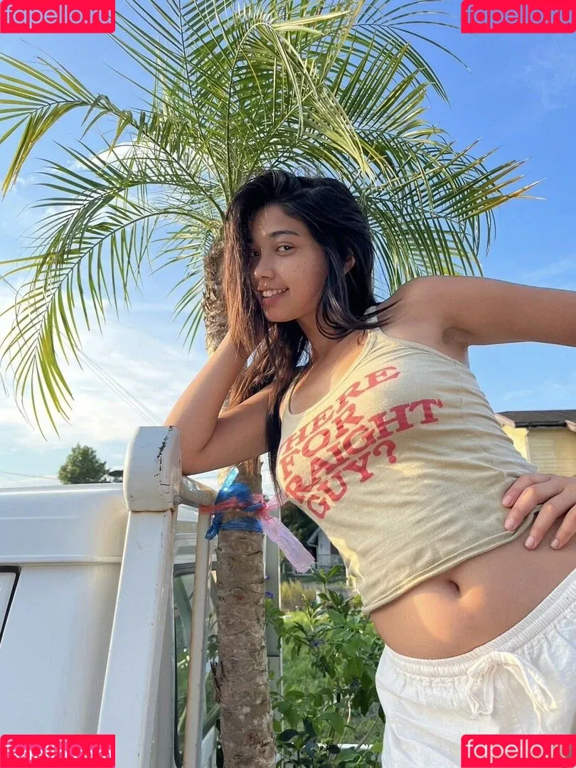 GiGi Tatei / Mayuri / mayumayumma / mayurikyatari / mayurinn031 Onlyfans Photo Gallery 