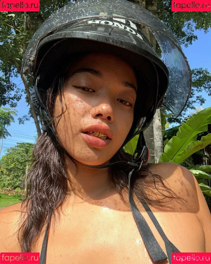 GiGi Tatei / Mayuri / mayumayumma / mayurikyatari / mayurinn031 Onlyfans Photo Gallery 