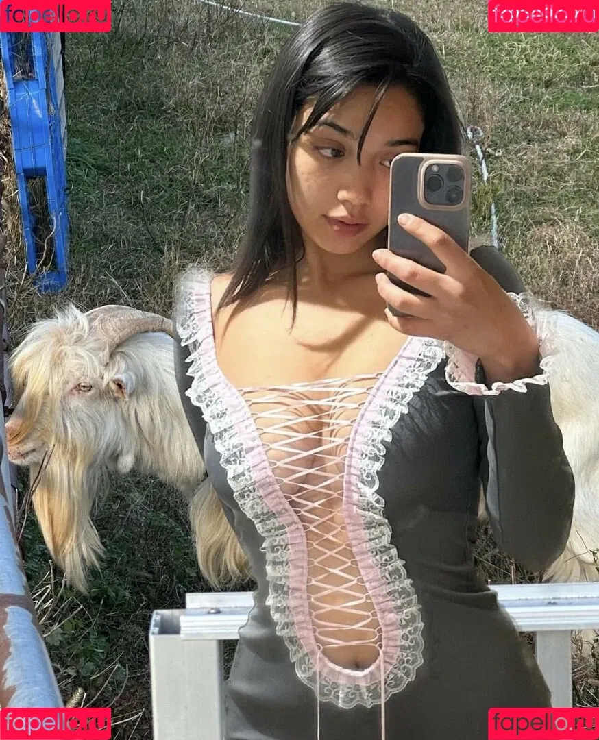 GiGi Tatei / Mayuri / mayumayumma / mayurikyatari / mayurinn031 Onlyfans Photo Gallery 
