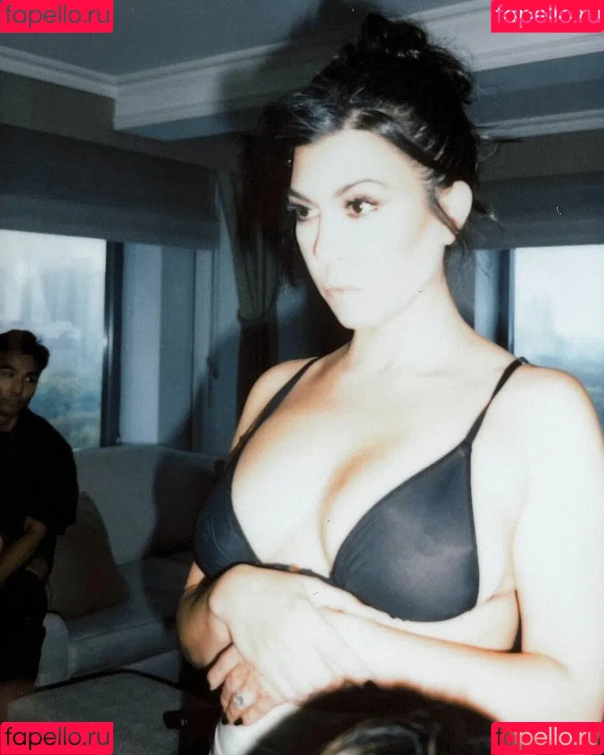Kourtney Kardashian / kourtney_kardashian / kourtneykardash Onlyfans Photo Gallery 