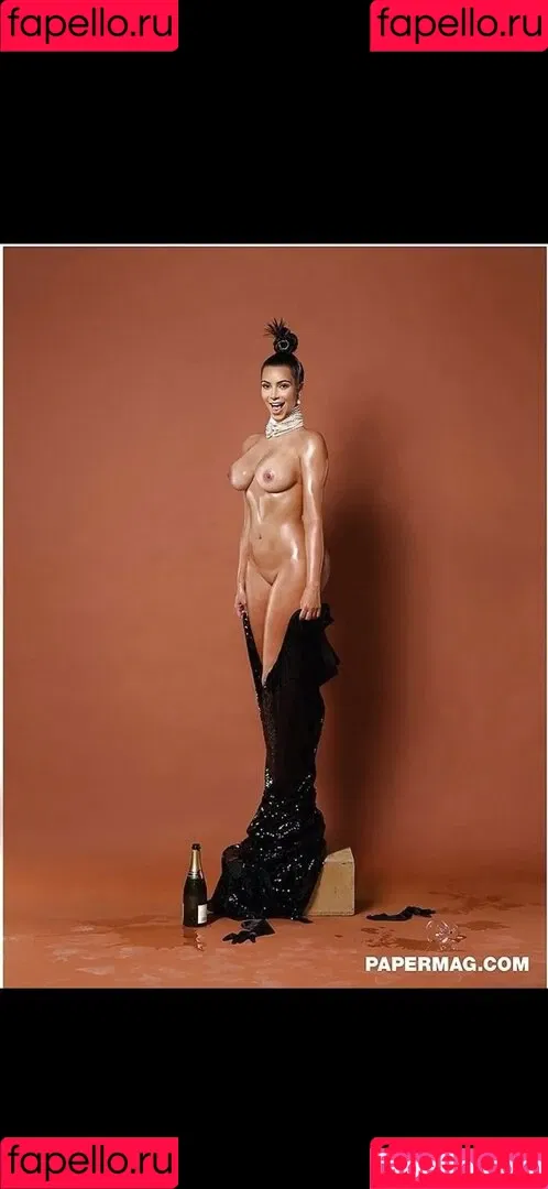 Kourtney Kardashian / kourtney_kardashian / kourtneykardash Onlyfans Photo Gallery 