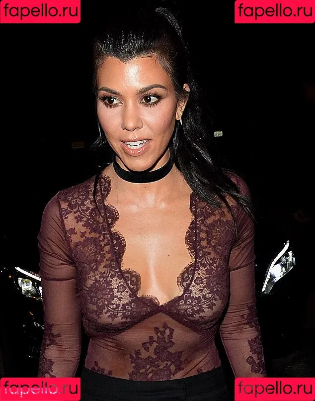 Kourtney Kardashian / kourtney_kardashian / kourtneykardash Onlyfans Photo Gallery 