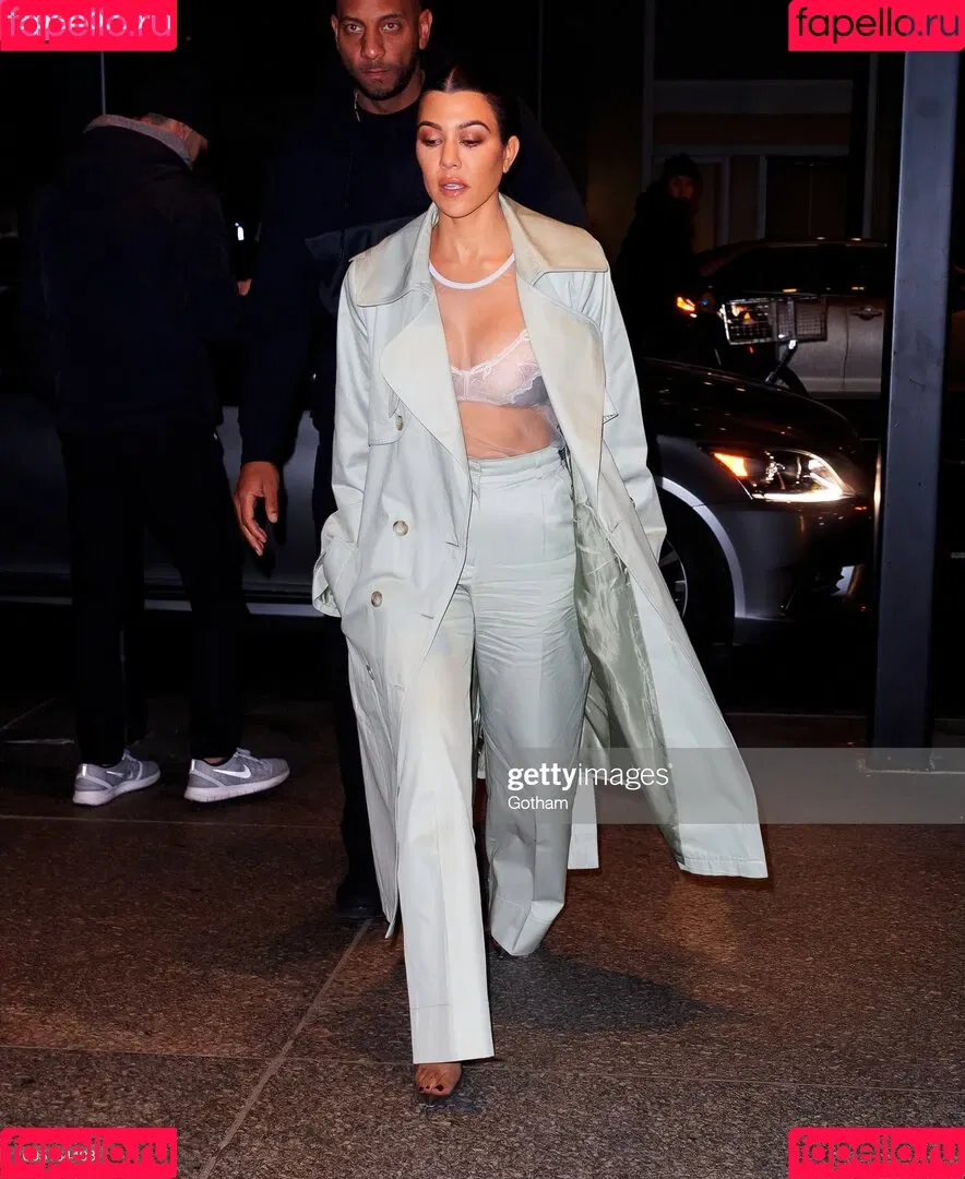 Kourtney Kardashian / kourtney_kardashian / kourtneykardash Onlyfans Photo Gallery 