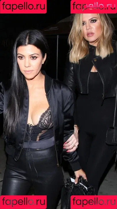 Kourtney Kardashian / kourtney_kardashian / kourtneykardash Onlyfans Photo Gallery 