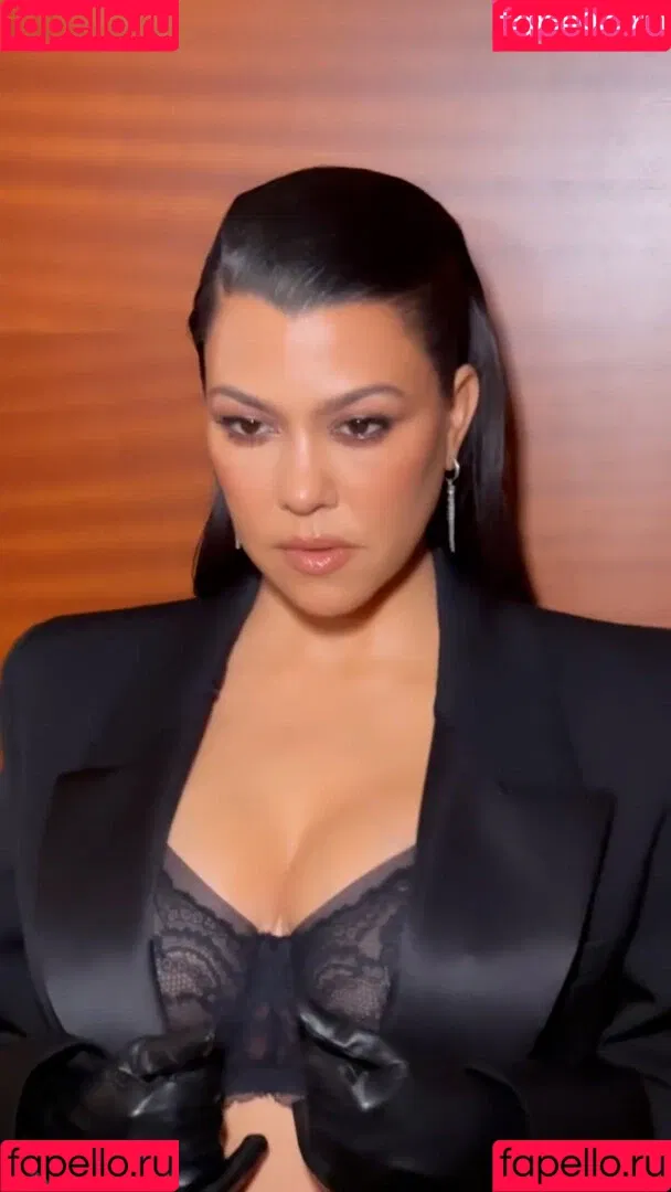 Kourtney Kardashian / kourtney_kardashian / kourtneykardash Onlyfans Photo Gallery 