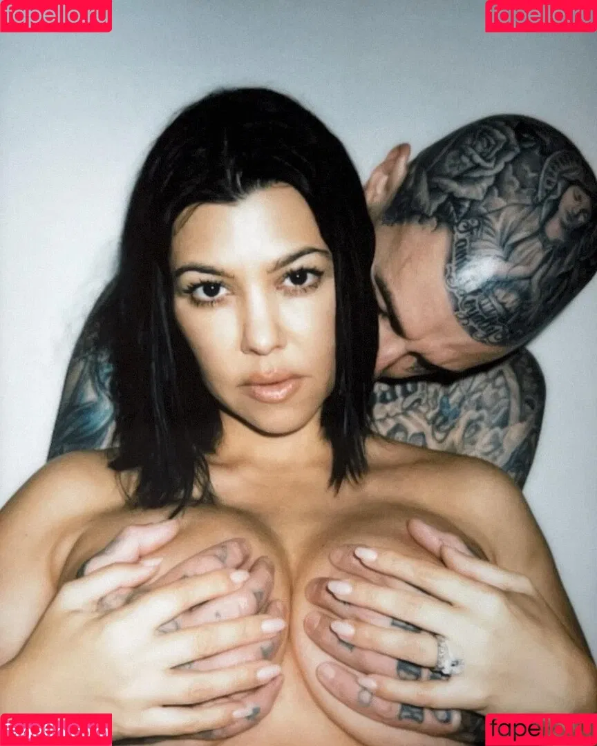 Kourtney Kardashian / kourtney_kardashian / kourtneykardash Onlyfans Photo Gallery 