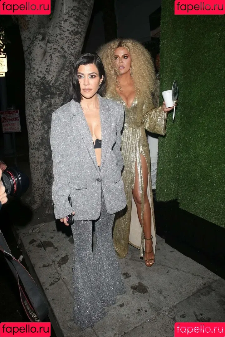 Kourtney Kardashian / kourtney_kardashian / kourtneykardash Onlyfans Photo Gallery 