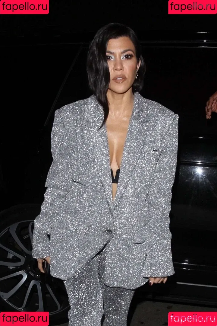 Kourtney Kardashian / kourtney_kardashian / kourtneykardash Onlyfans Photo Gallery 