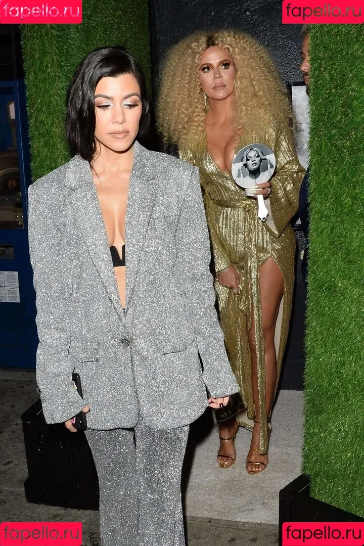 Kourtney Kardashian / kourtney_kardashian / kourtneykardash Onlyfans Photo Gallery 