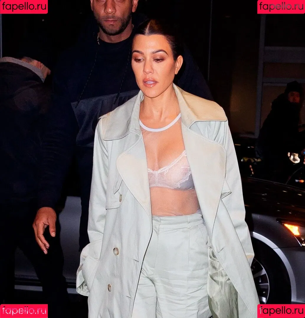 Kourtney Kardashian / kourtney_kardashian / kourtneykardash Onlyfans Photo Gallery 