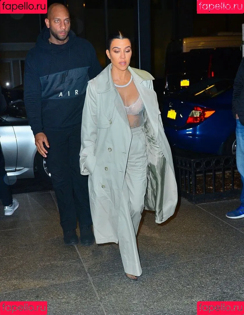 Kourtney Kardashian / kourtney_kardashian / kourtneykardash Onlyfans Photo Gallery 