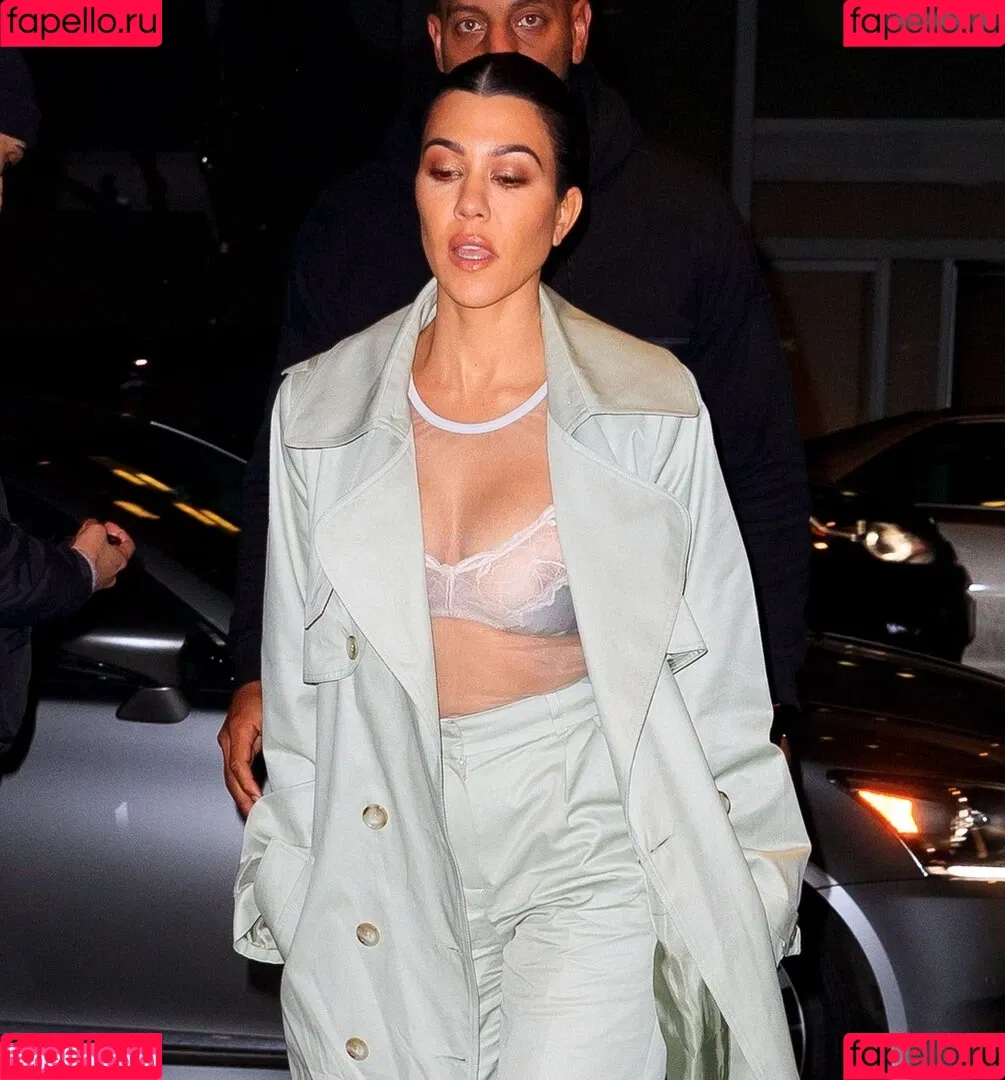 Kourtney Kardashian / kourtney_kardashian / kourtneykardash Onlyfans Photo Gallery 