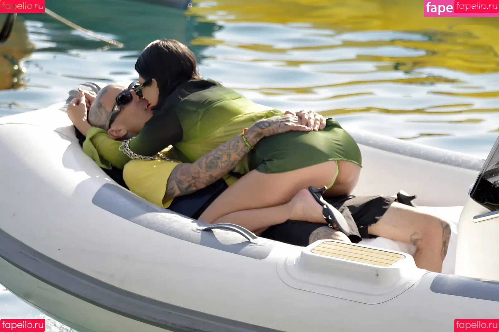 Kourtney Kardashian / kourtney_kardashian / kourtneykardash Onlyfans Photo Gallery 