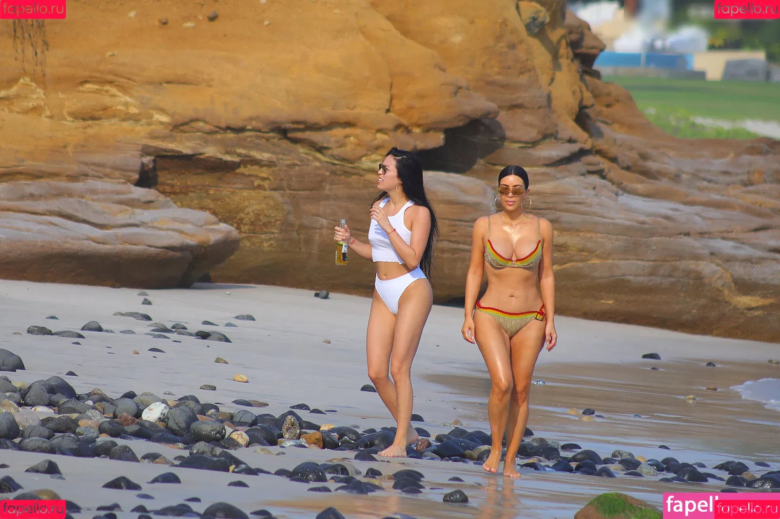 Kourtney Kardashian / kourtney_kardashian / kourtneykardash Onlyfans Photo Gallery 