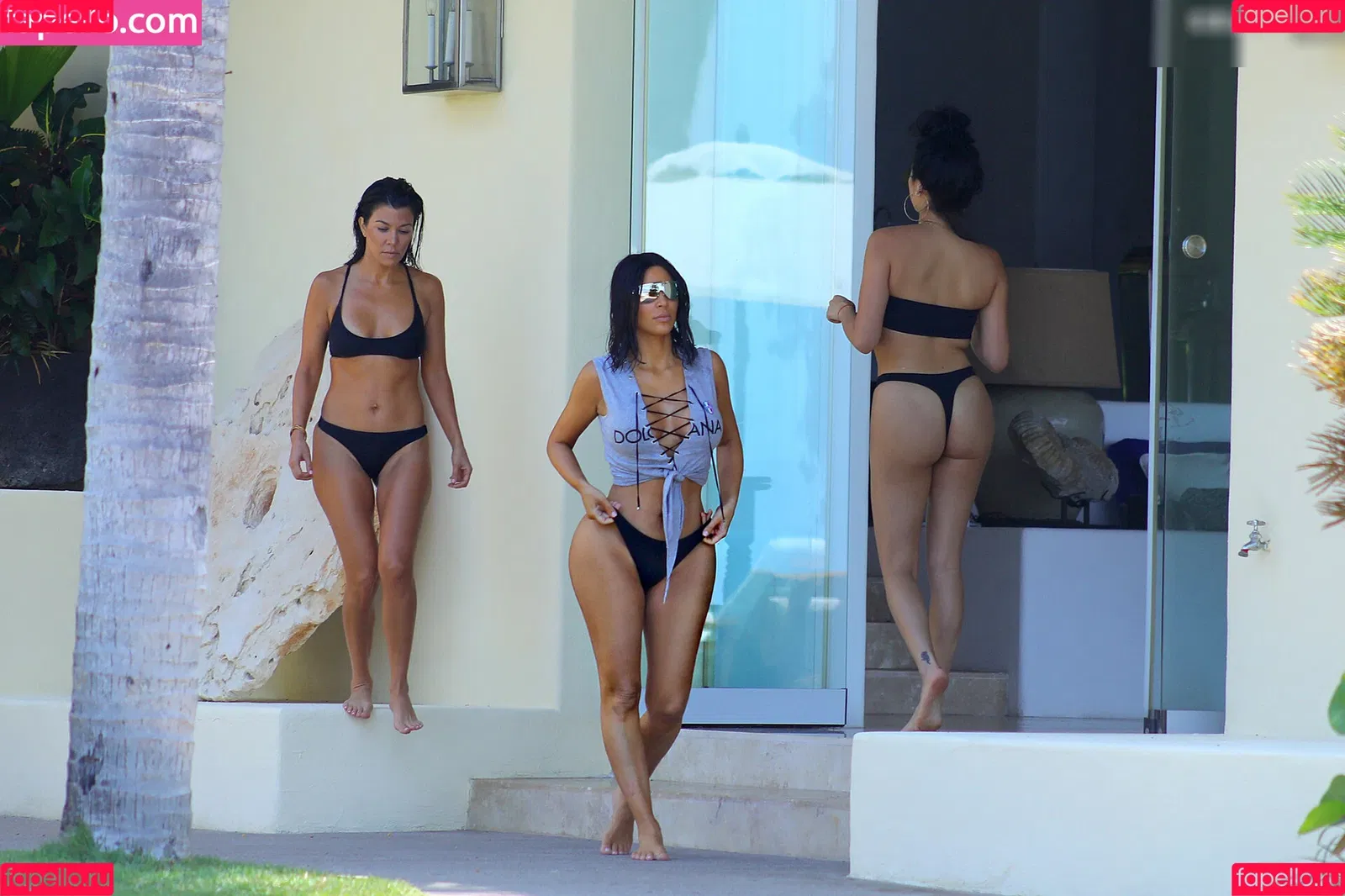 Kourtney Kardashian / kourtney_kardashian / kourtneykardash Onlyfans Photo Gallery 
