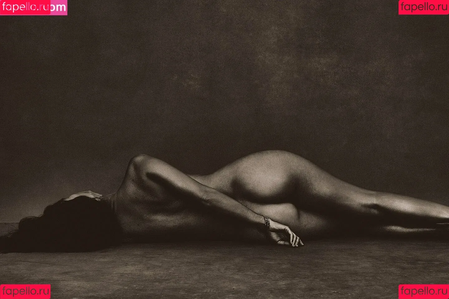 Kourtney Kardashian / kourtney_kardashian / kourtneykardash Onlyfans Photo Gallery 