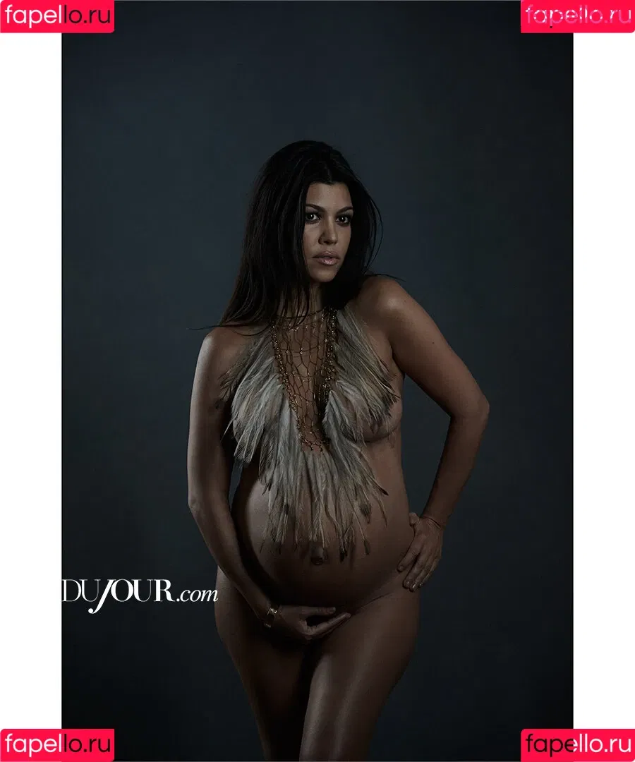 Kourtney Kardashian / kourtney_kardashian / kourtneykardash Onlyfans Photo Gallery 