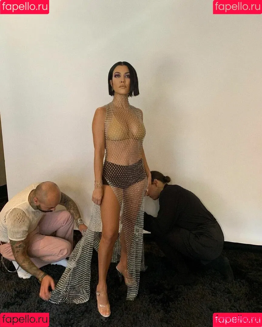 Kourtney Kardashian / kourtney_kardashian / kourtneykardash Onlyfans Photo Gallery 
