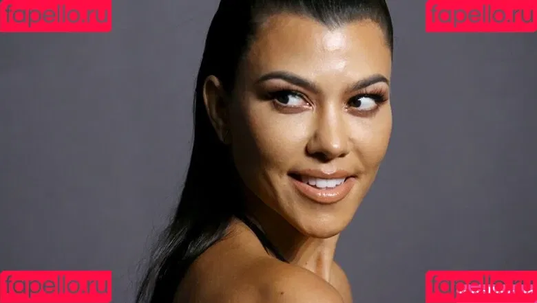 Kourtney Kardashian / kourtney_kardashian / kourtneykardash Onlyfans Photo Gallery 