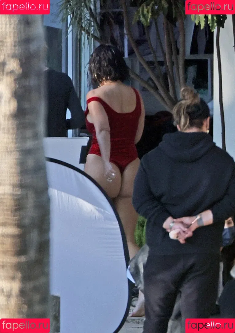 Kourtney Kardashian / kourtney_kardashian / kourtneykardash Onlyfans Photo Gallery 