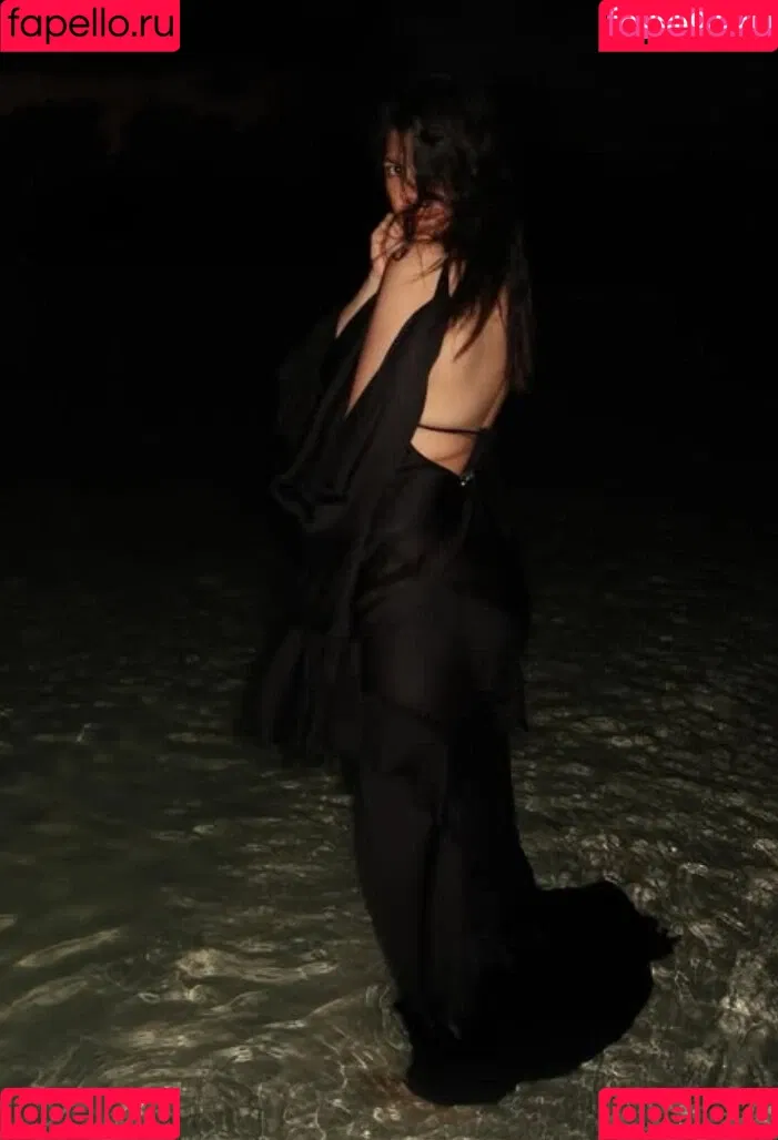 Kourtney Kardashian / kourtney_kardashian / kourtneykardash Onlyfans Photo Gallery 